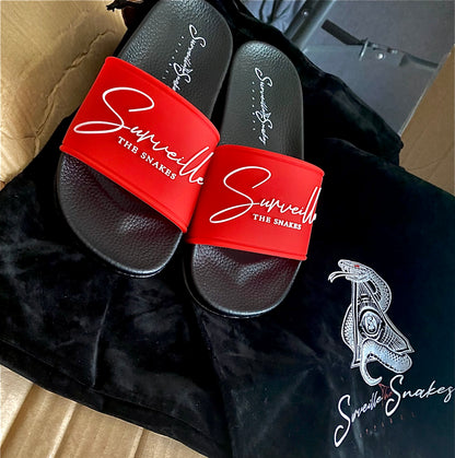 "Surveille" Signature Slides